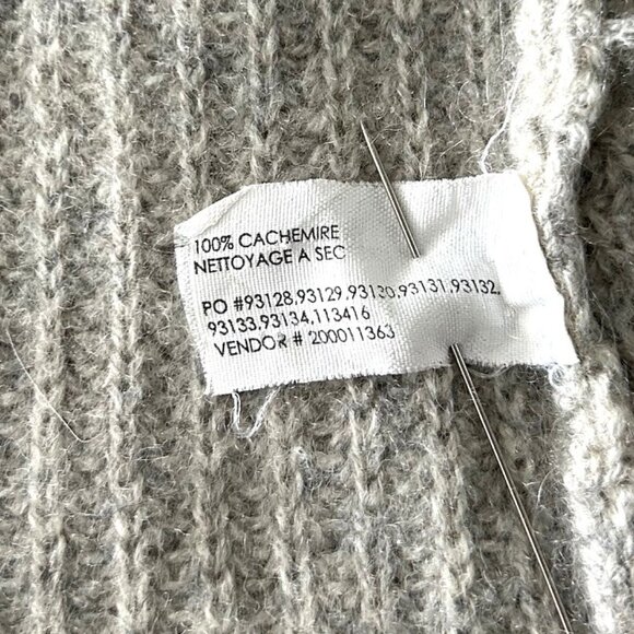 Club Monaco Light Grey Turtleneck Cashmere Sweater Sz M - Picture 7 of 7